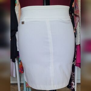 Lulu-B Classic White Pencil Skirt